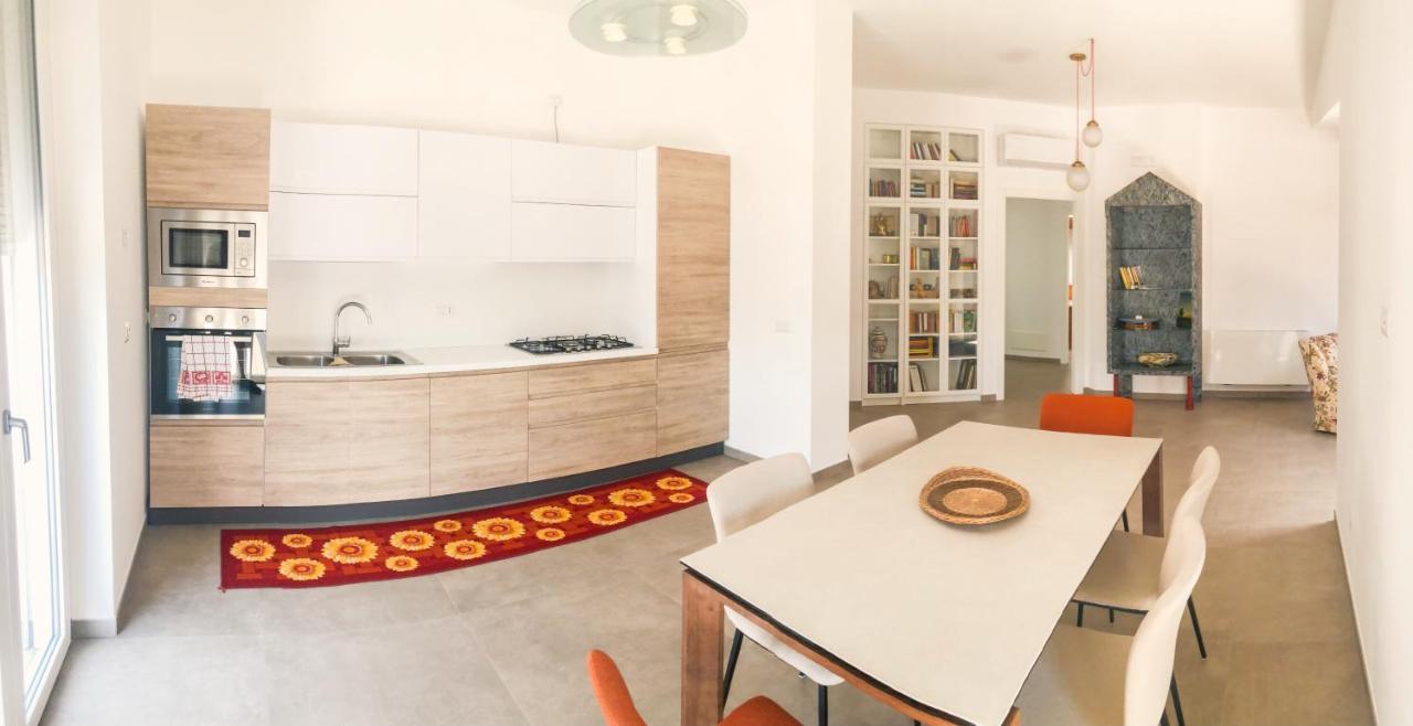 "La Casa Di Ale" Modern Suite Mondragone Eksteriør bilde