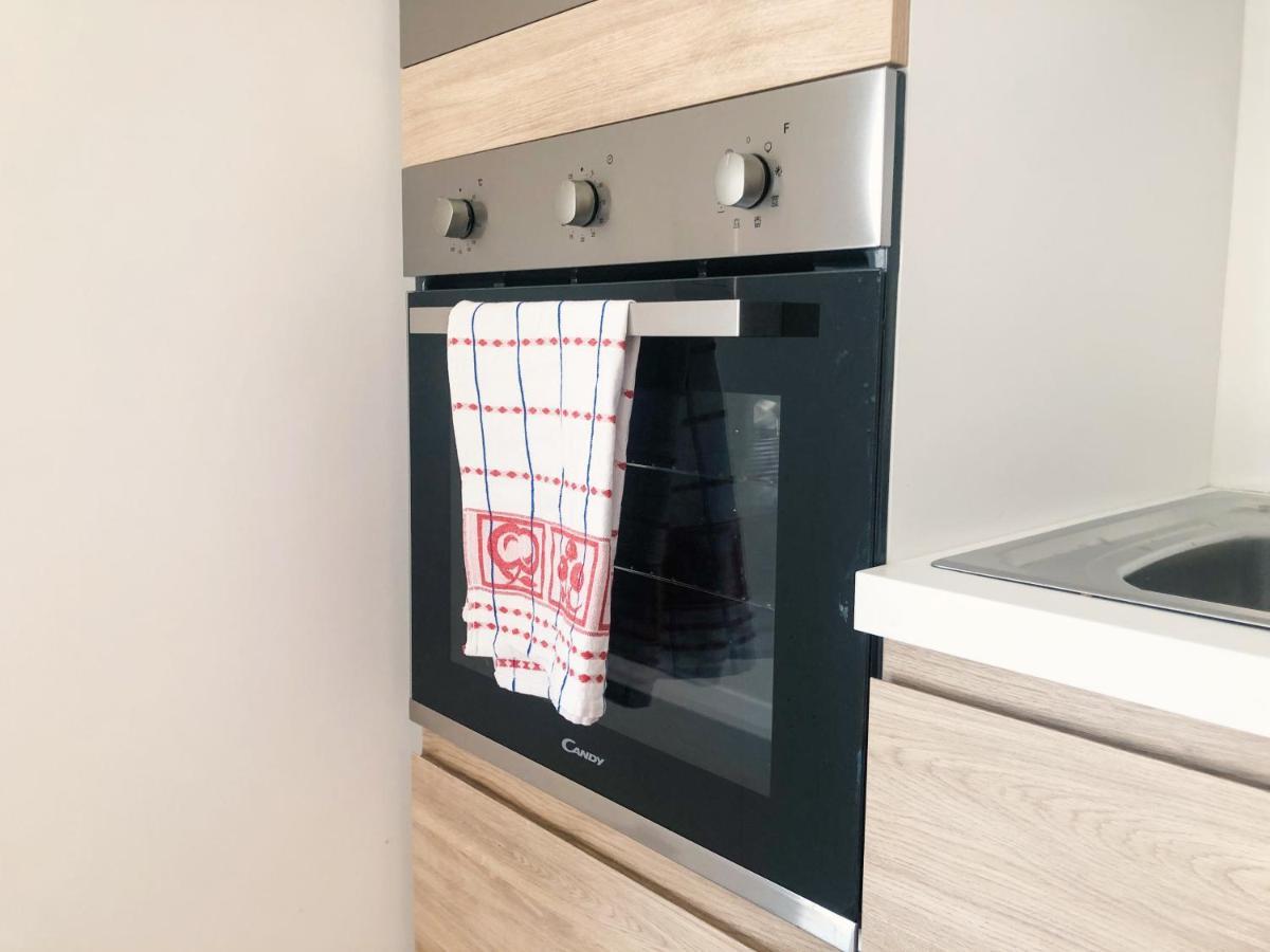 "La Casa Di Ale" Modern Suite Mondragone Eksteriør bilde